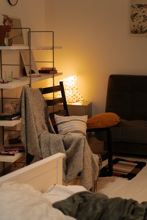 Tips for Creating a Cosy and Inviting Living Room Space at Home
